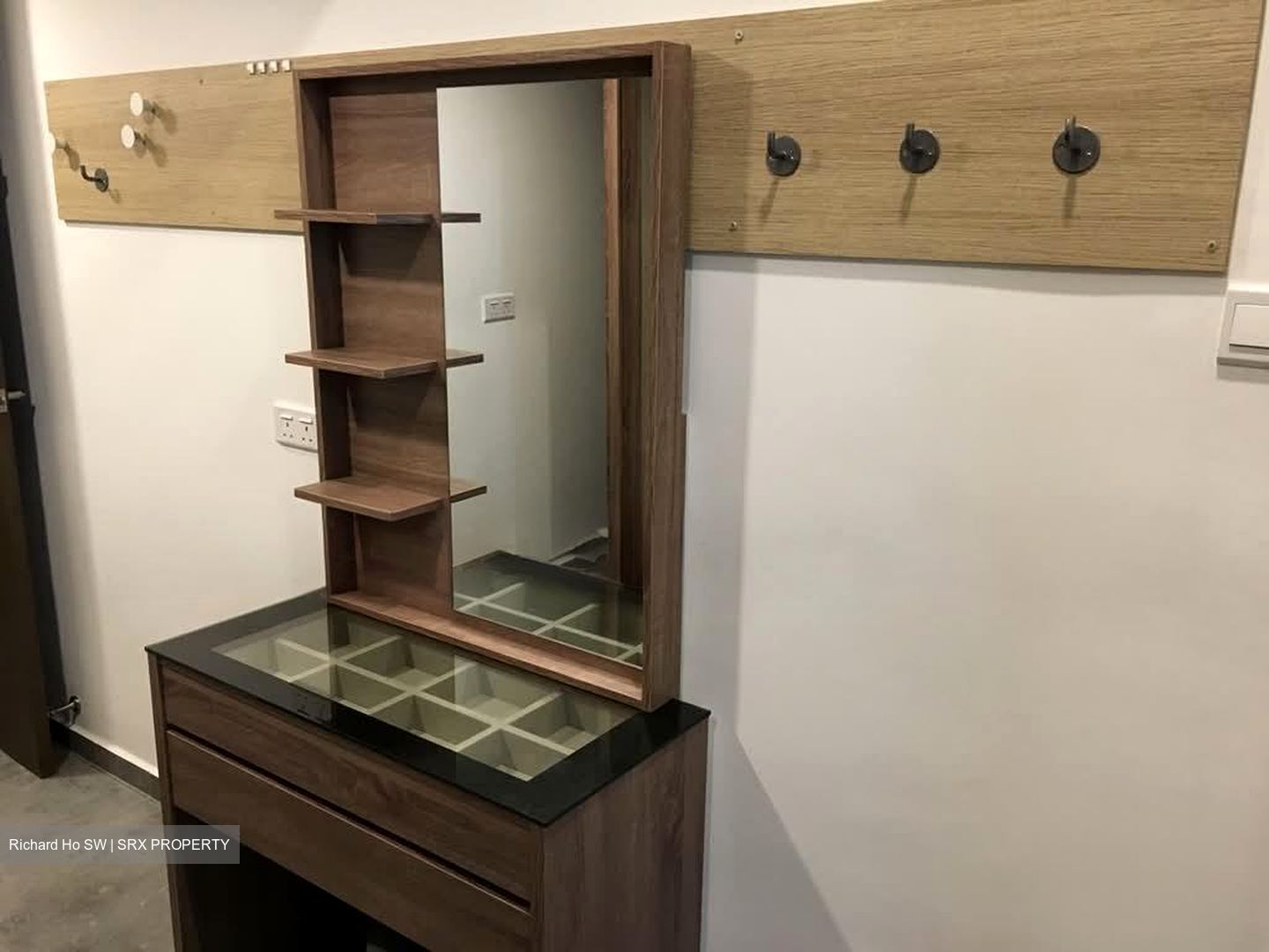 Upper Paya Lebar Road (D19), Apartment #587772951